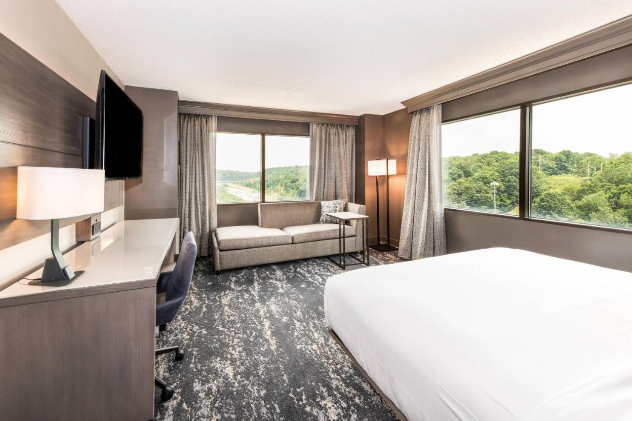 Pittsburgh Airport Marriott