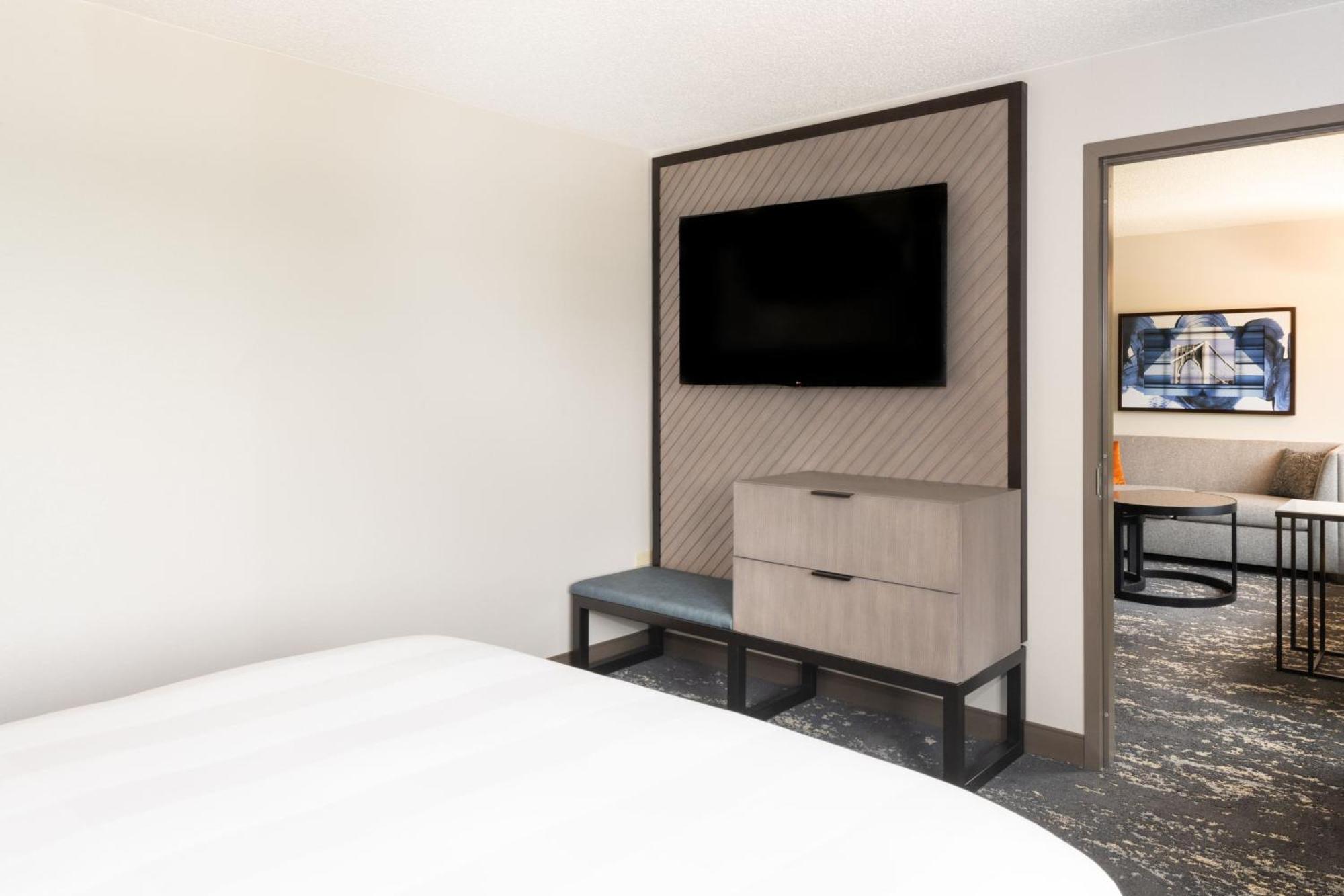 Pittsburgh Airport Marriott Hotel