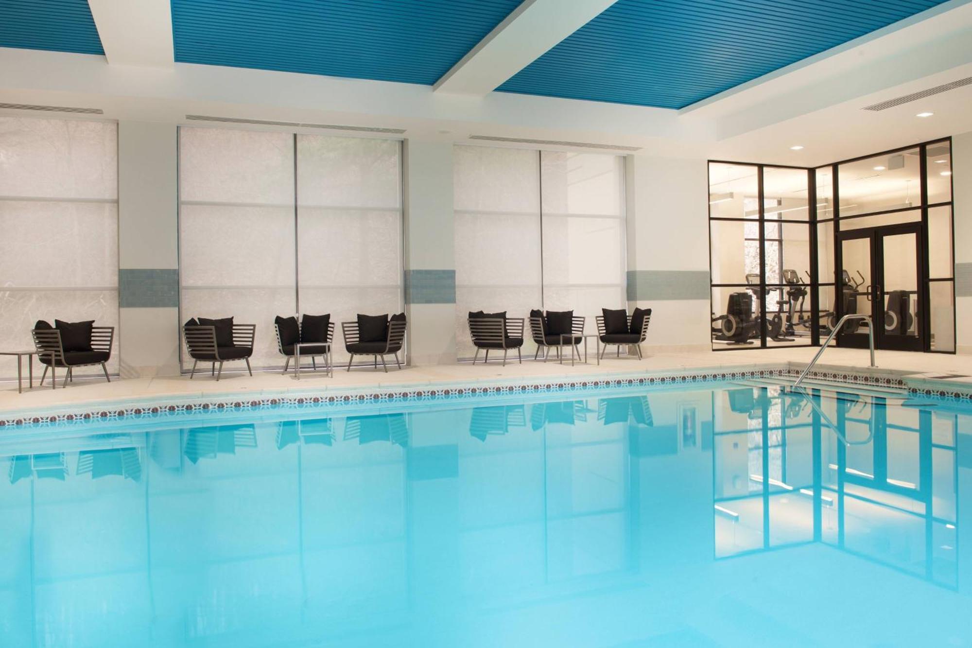 Pittsburgh Airport Marriott 3*