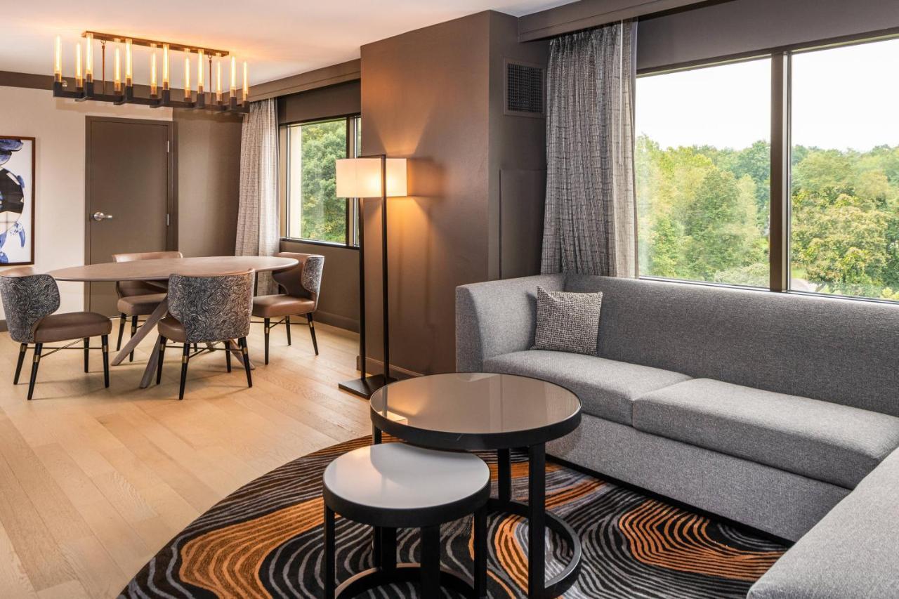 Pittsburgh Airport Marriott
